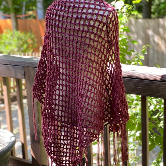 Bohemian style burgundy shawl/scarf - Picture 5 of 8